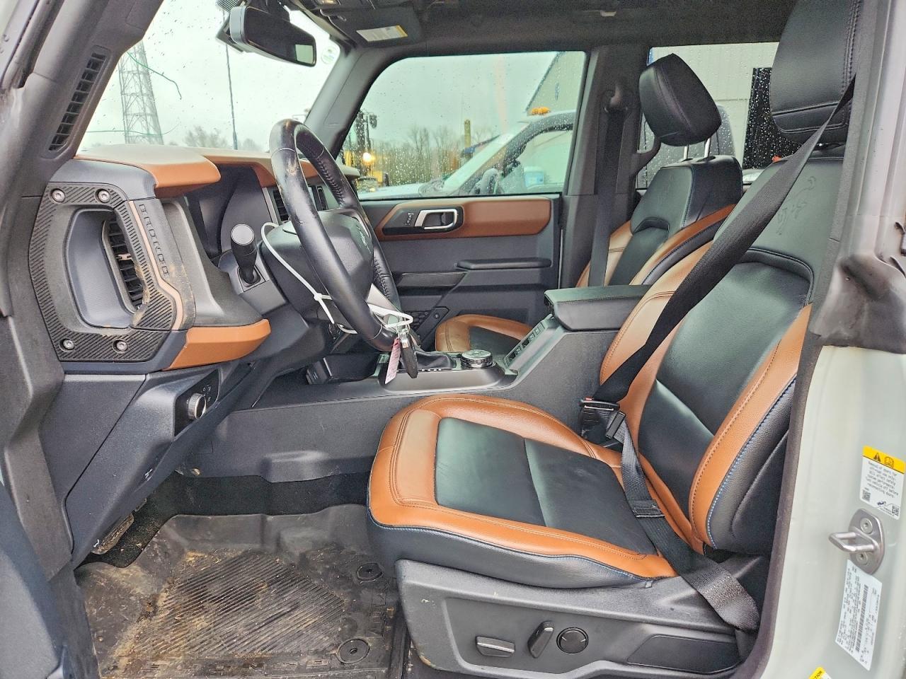 2024 Ford Bronco Outer Banks - Фото 7