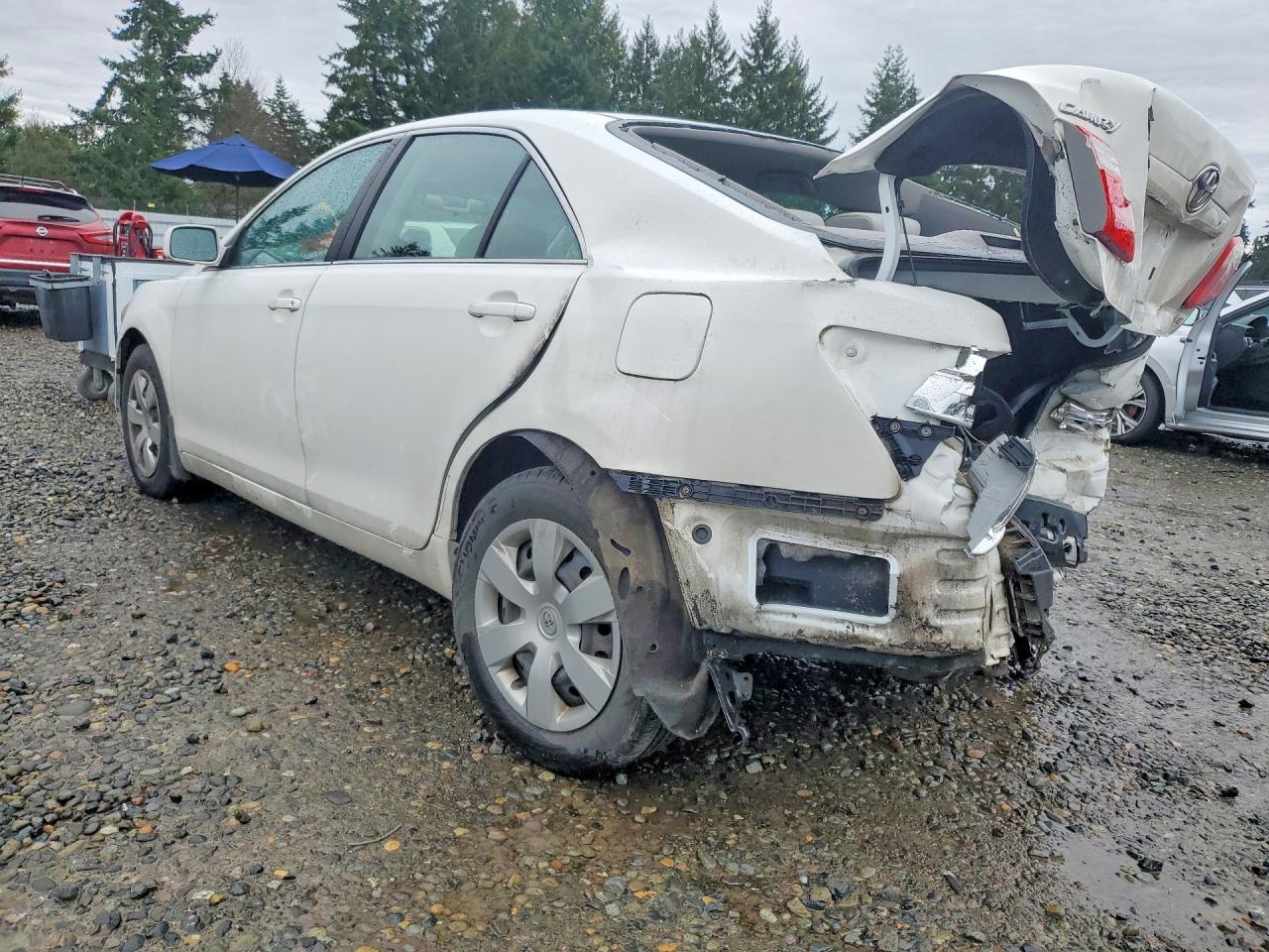 2008 Toyota Camry Le - Фото 2