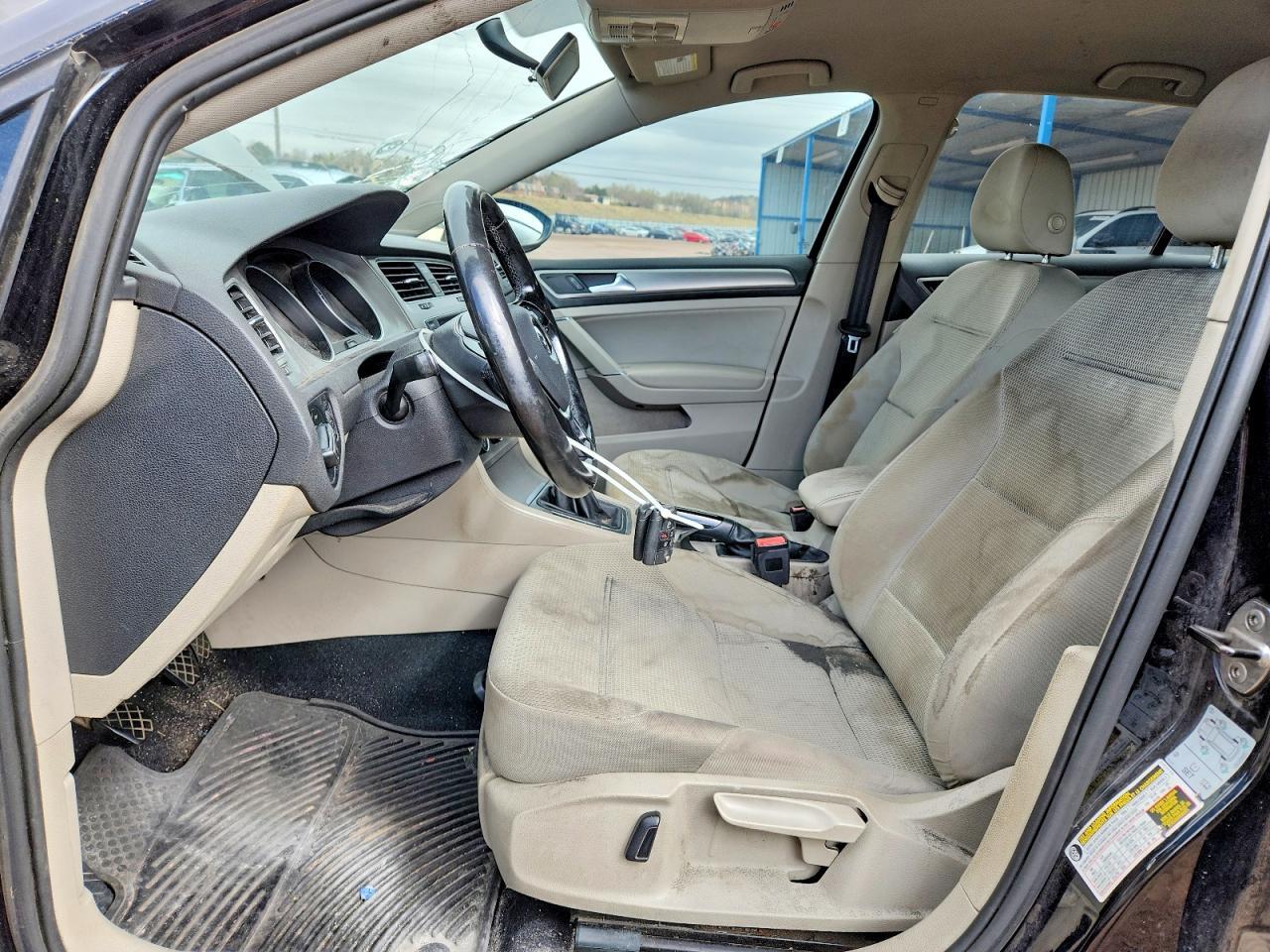 2017 Volkswagen Golf S - Image 7