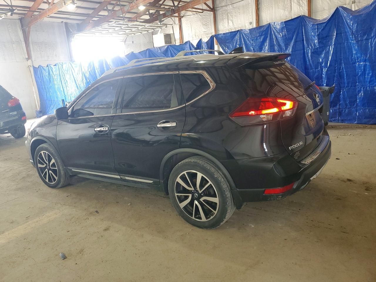 2018 Nissan Rogue Sl - Image 2