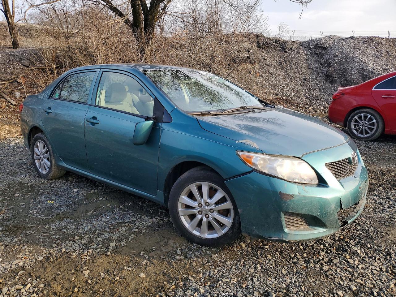 2010 Toyota Corolla Le - Image 4