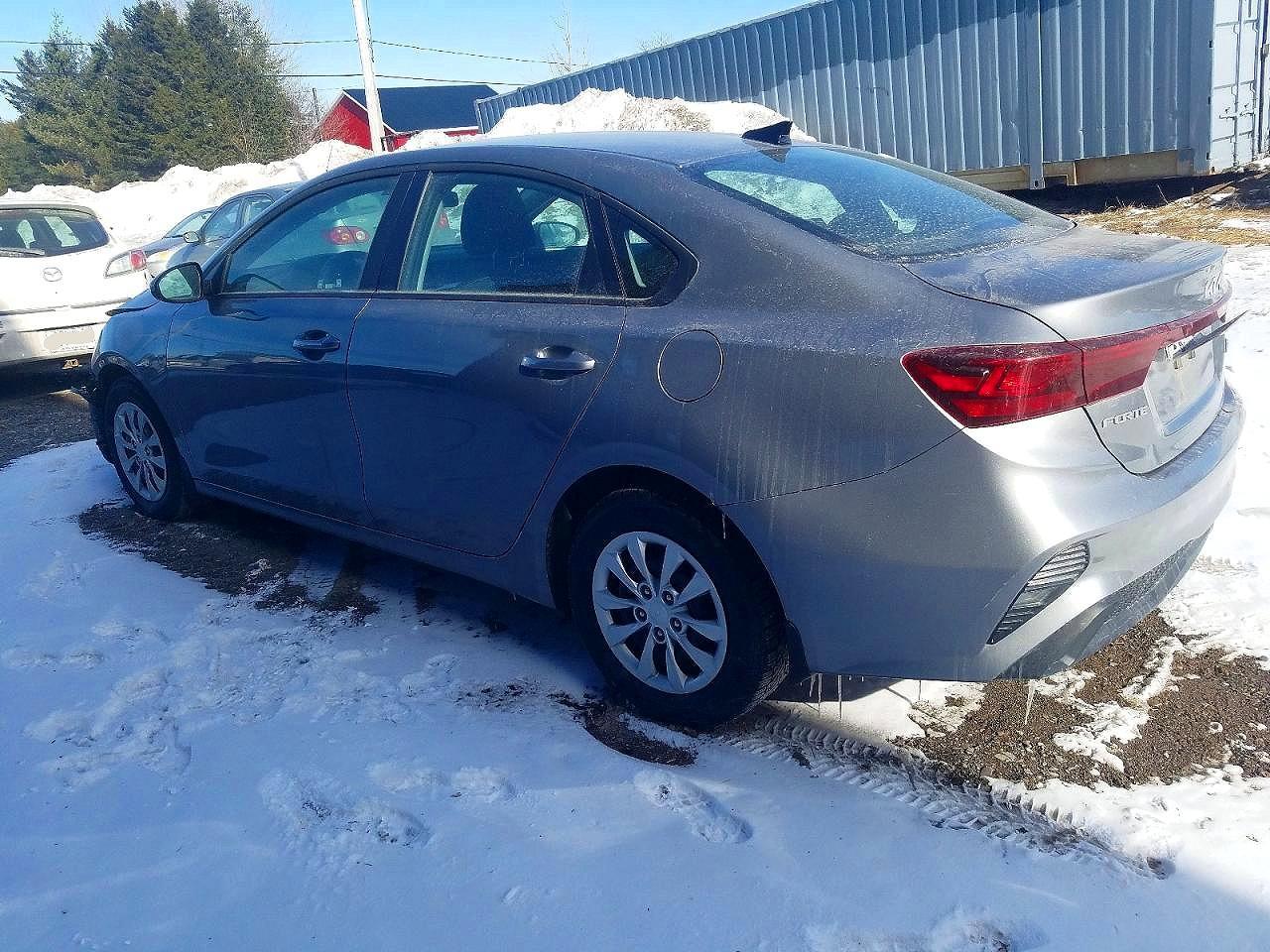 2024 Kia Forte Lx - Фото 2