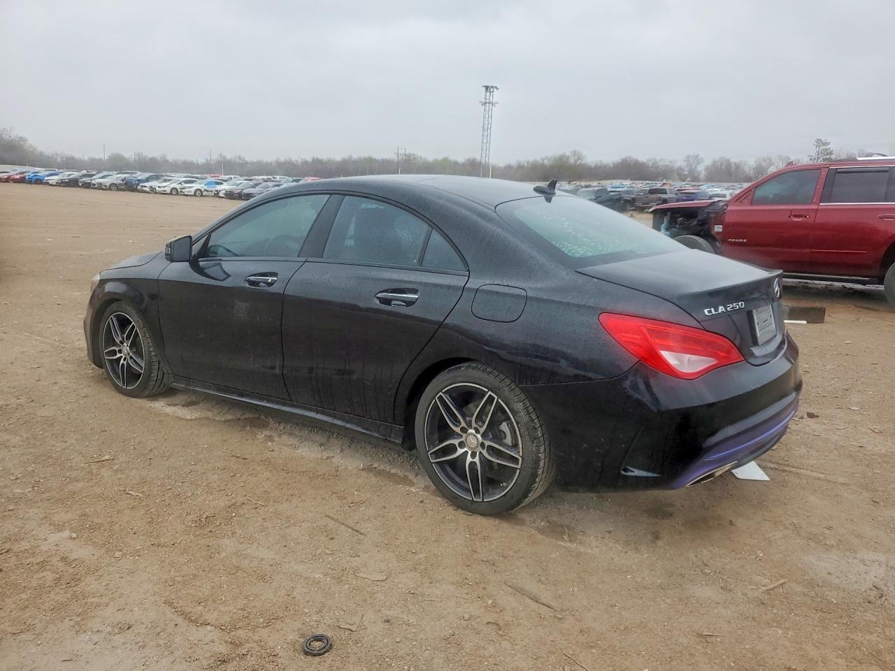 2017 Mercedes-Benz Cla 250 - Фото 2