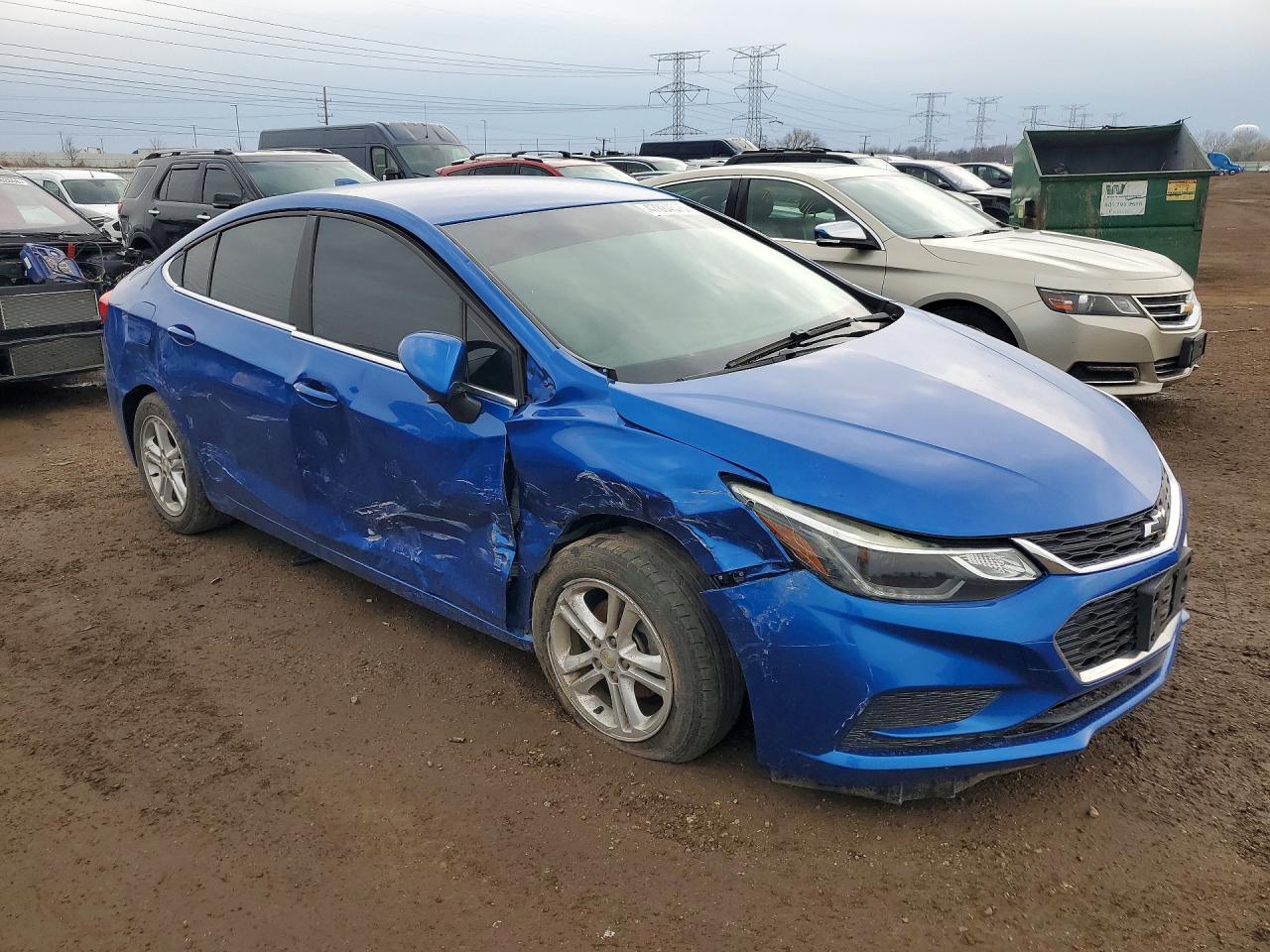 2017 Chevrolet Cruze Lt - Фото 4