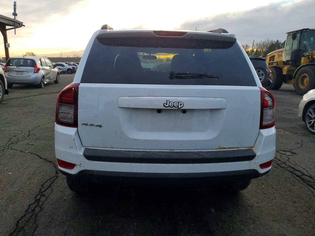 2014 Jeep Compass Sport - Image 6