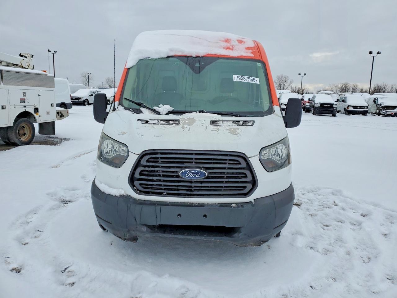 2017 Ford Transit 250 Utility / Service Van - Image 5