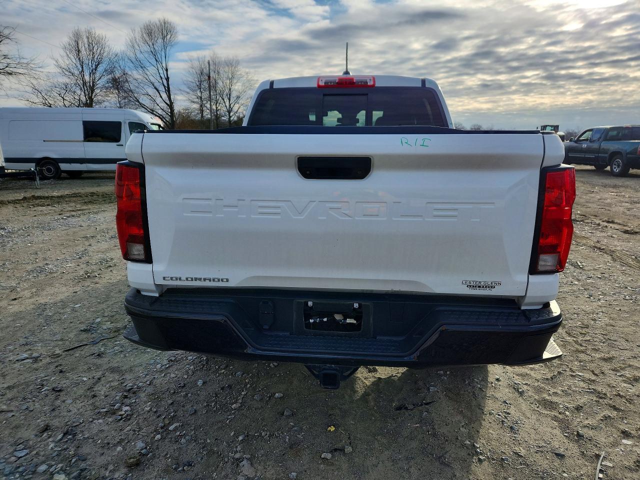 2023 Chevrolet Colorado - Фото 6