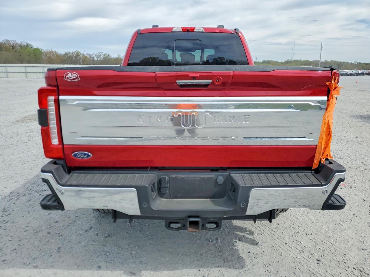 2024 Ford F250 Super Duty - Фото 6
