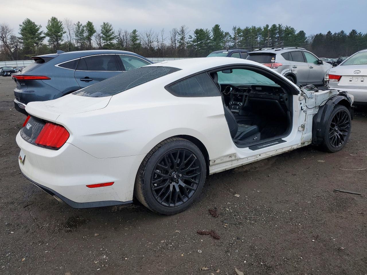 2017 Ford Mustang Gt - Фото 3