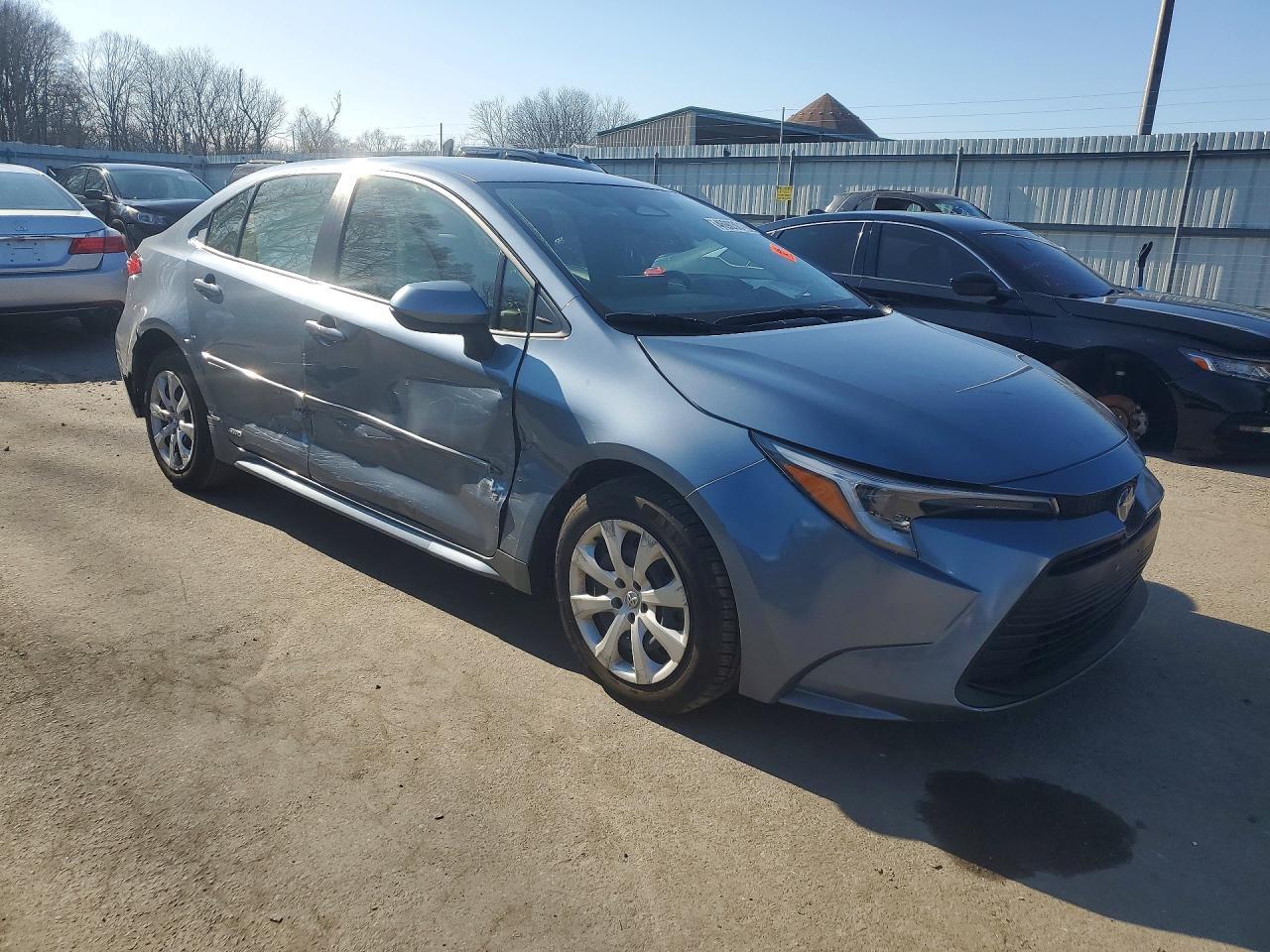 2023 Toyota Corolla Hybrid Le - Фото 4