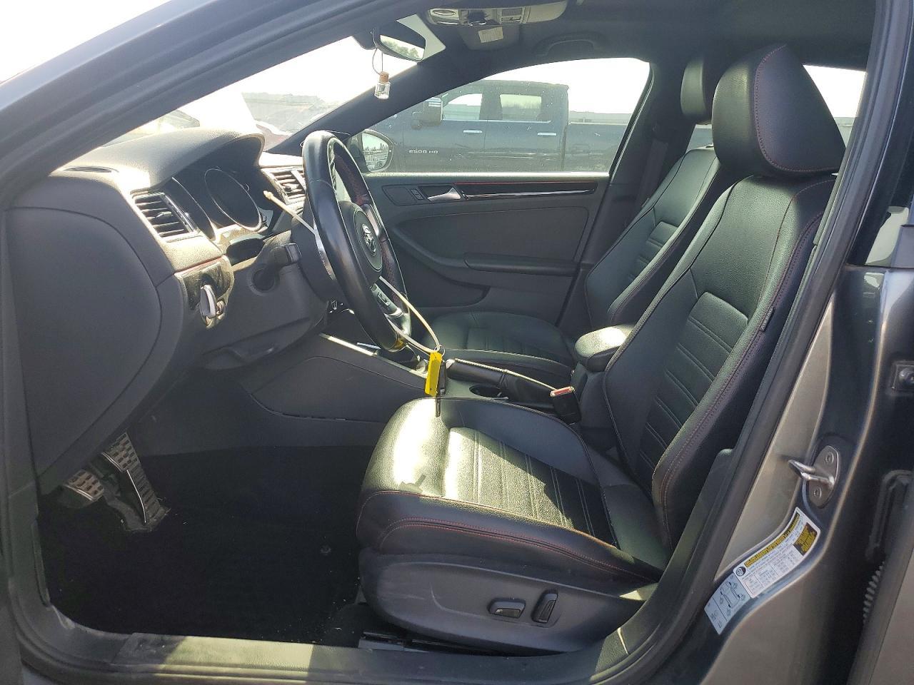 2017 Volkswagen Jetta Gli - Image 7