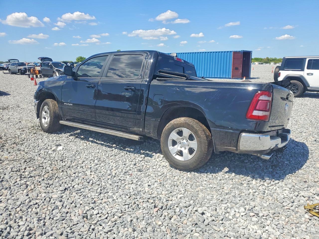 2023 Ram 1500 Laramie - Фото 2