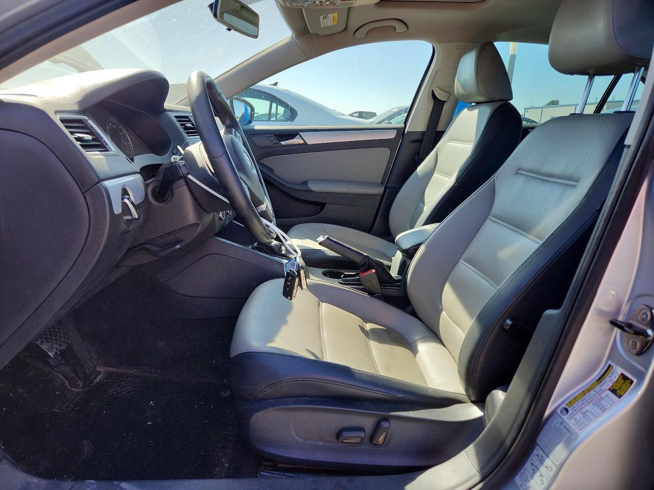 2014 Volkswagen Jetta Hybrid - Фото 7