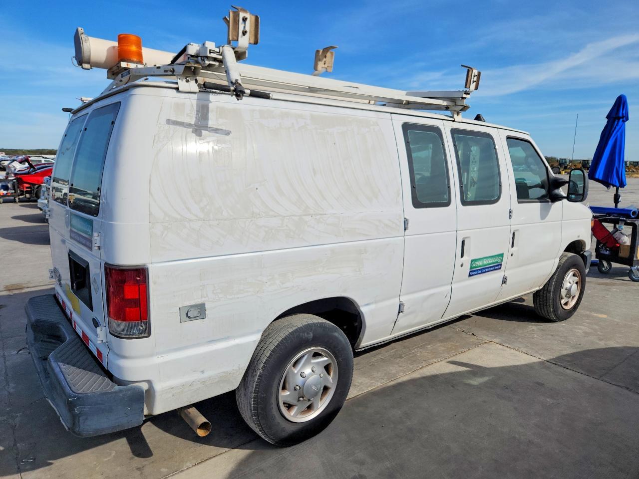 2011 Ford E250 Utility / Service Van - Фото 3