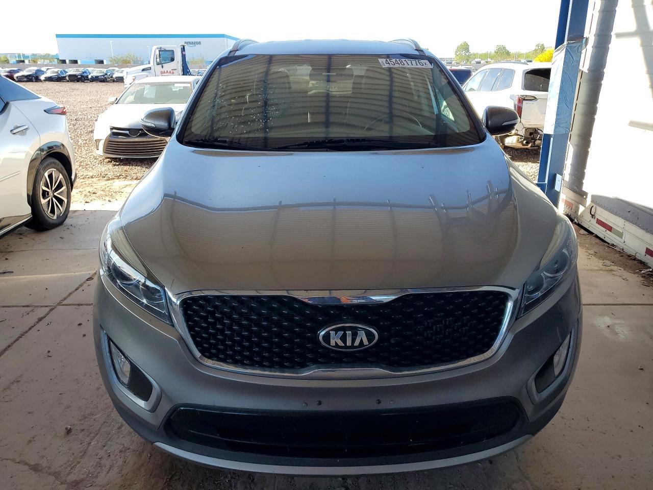 2016 Kia Sorento Ex - Image 5