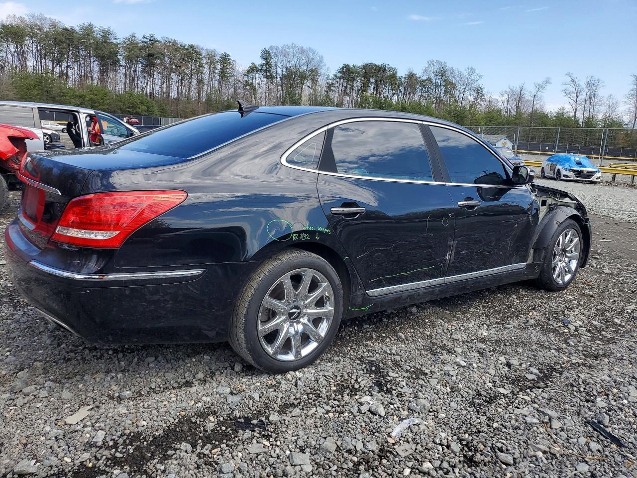 2013 Hyundai Equus Signature - Фото 3