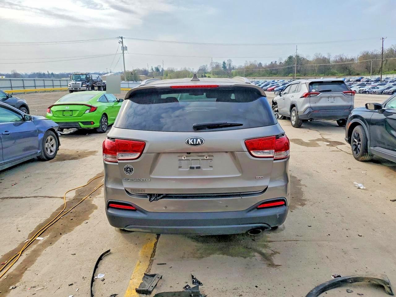 2018 Kia Sorento Lx - Image 6