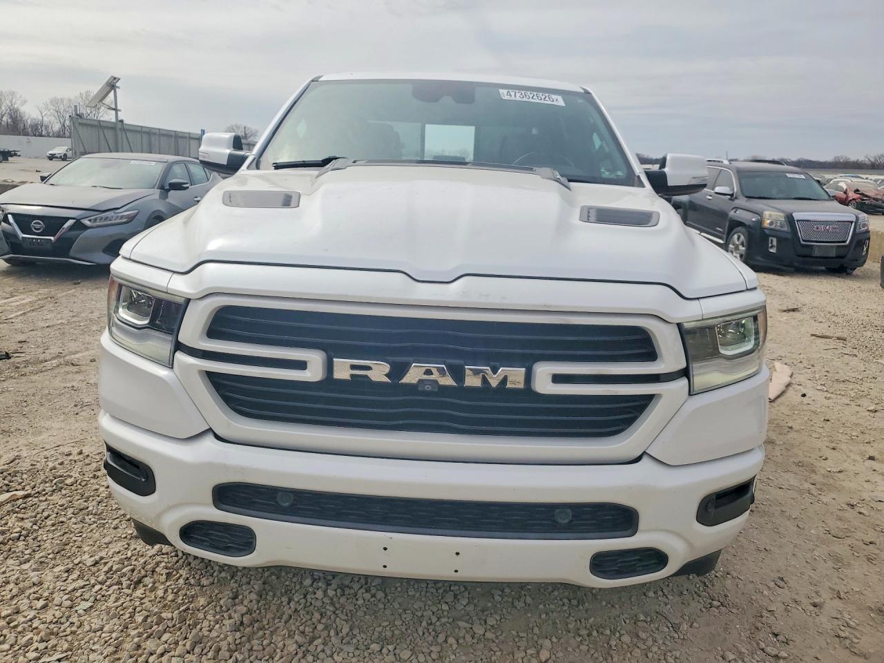 2019 Ram 1500 Laramie - Фото 5