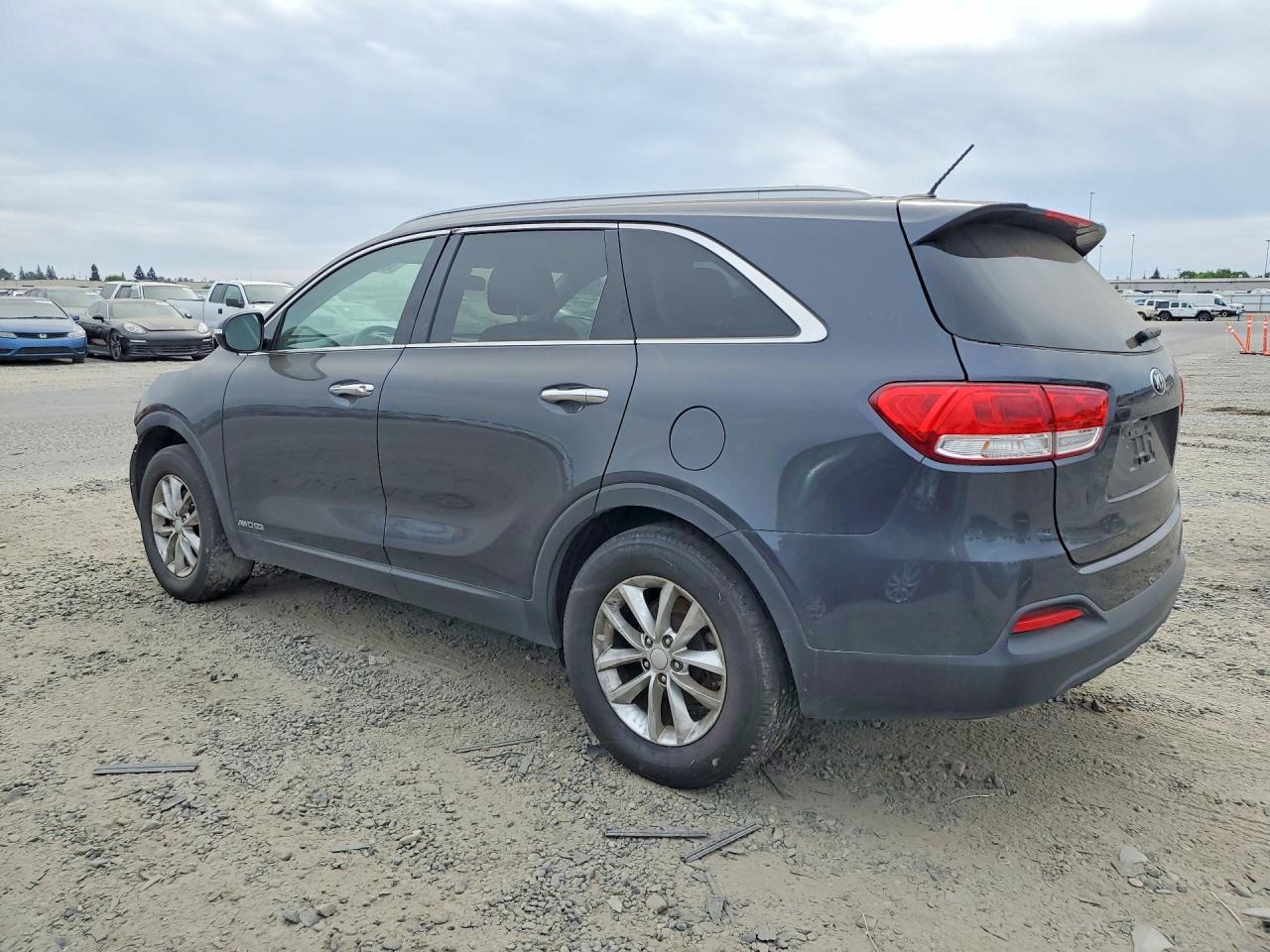 2017 Kia Sorento Lx V6 - Фото 2