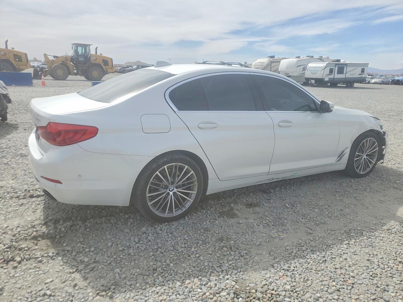 2019 BMW 540 Xi - Image 3