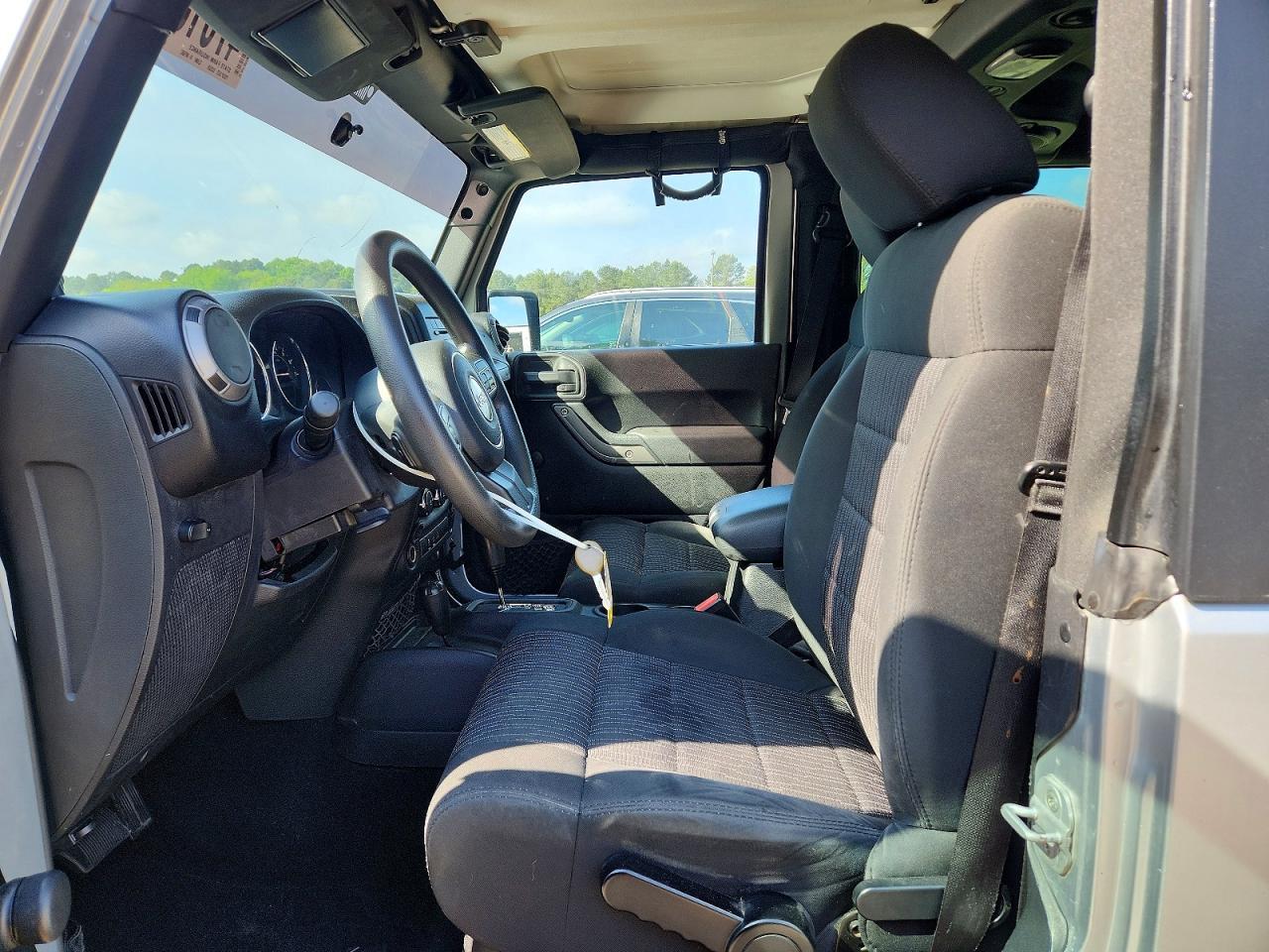 2012 Jeep Wrangler Sport - Фото 7