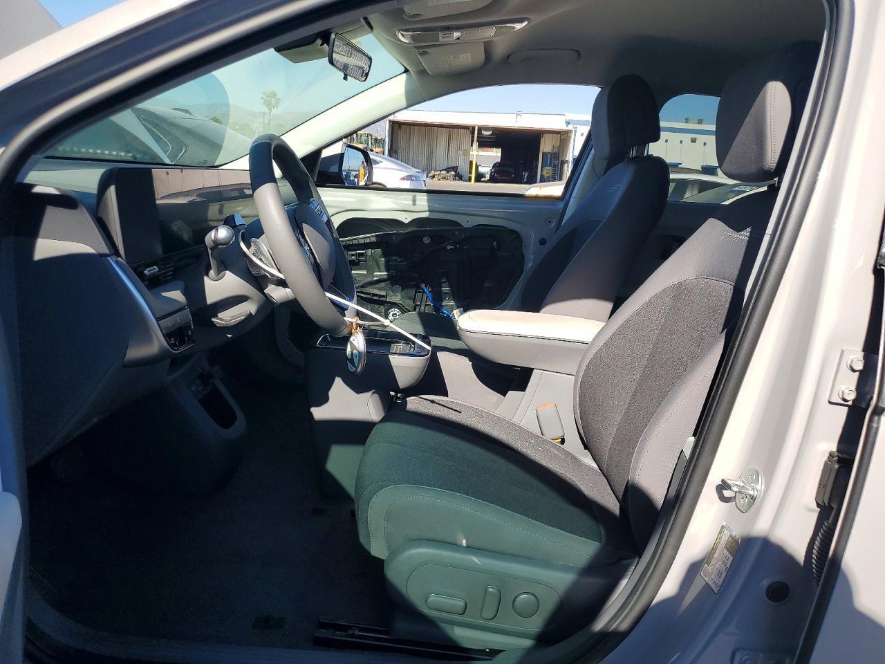 2025 Hyundai Ioniq 5 Se - Фото 7
