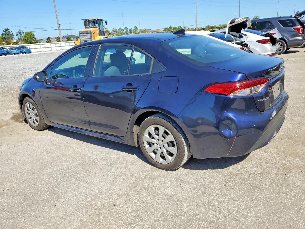 2022 Toyota Corolla Le - Фото 2