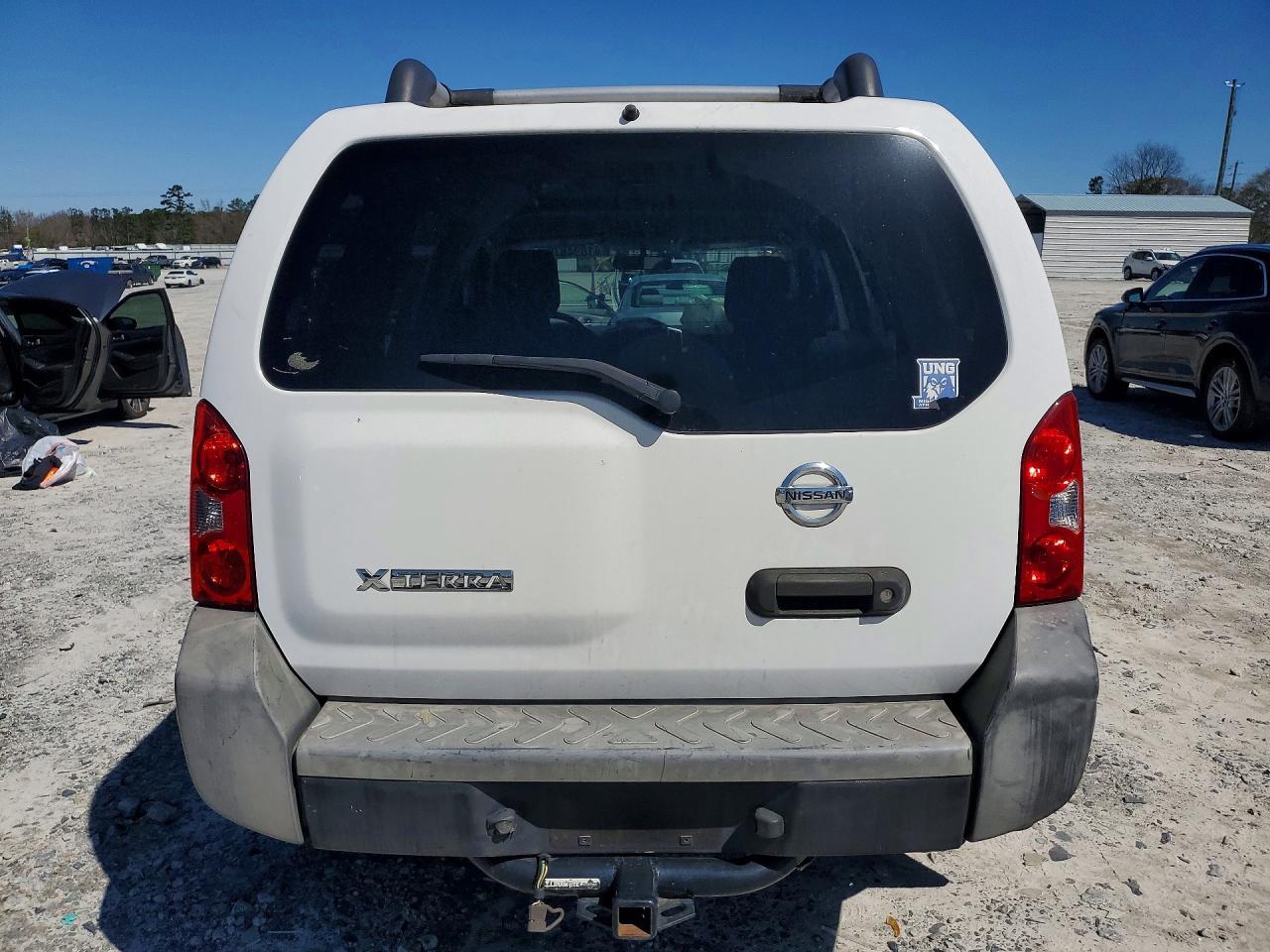 2010 Nissan Xterra X - Фото 6