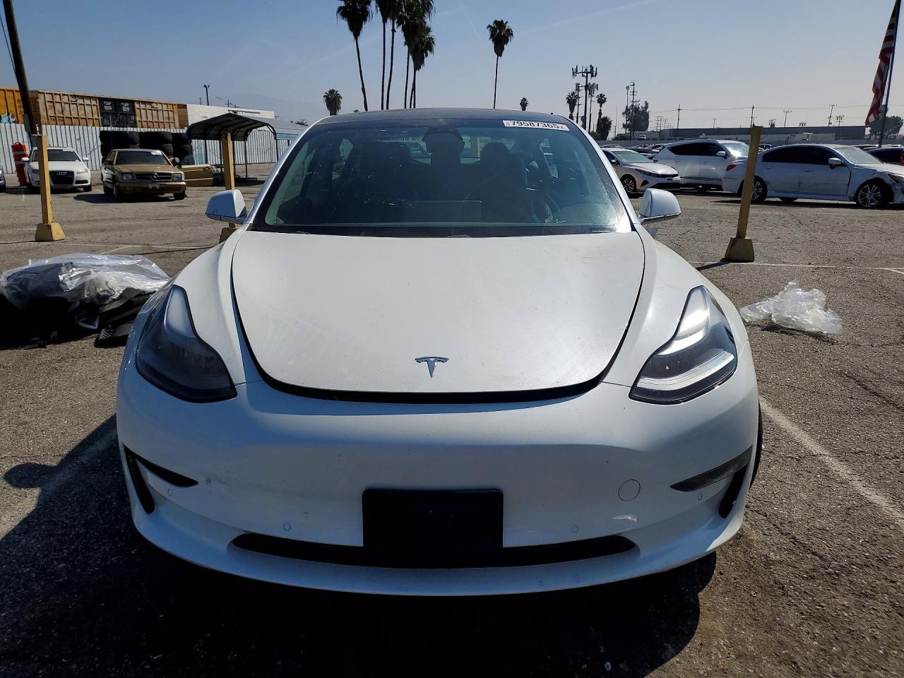 2020 Tesla Model 3 - Фото 5