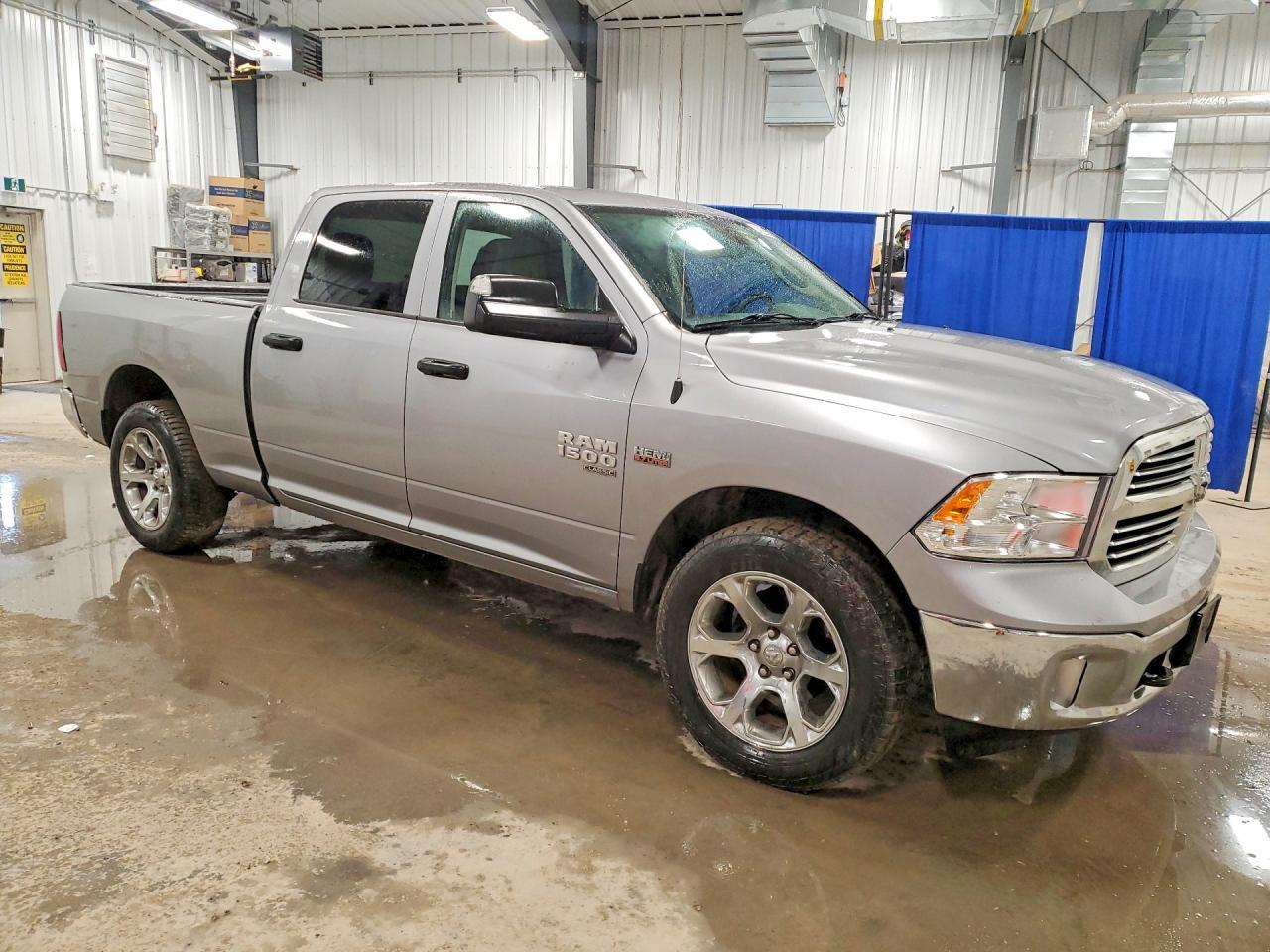 2022 Ram 1500 Classic Slt - Фото 4