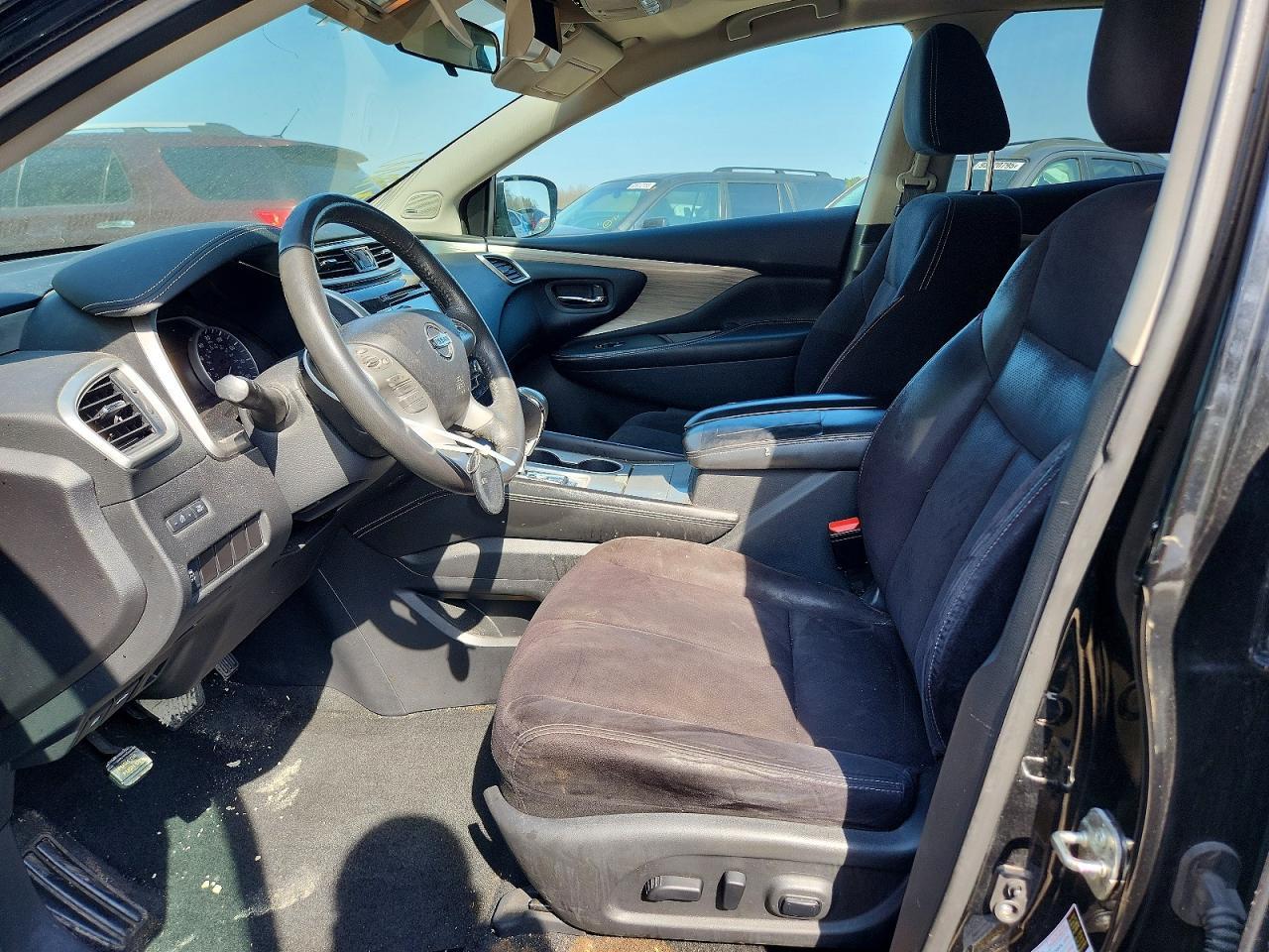 2015 Nissan Murano S - Фото 7