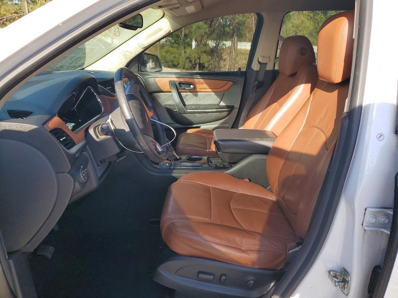 2016 Chevrolet Traverse Lt - Image 7