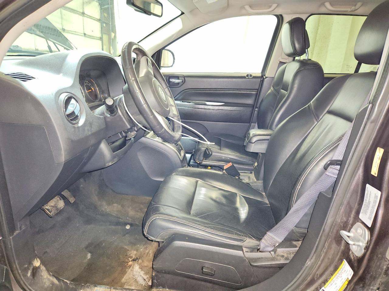 2016 Jeep Compass Latitude - Image 7