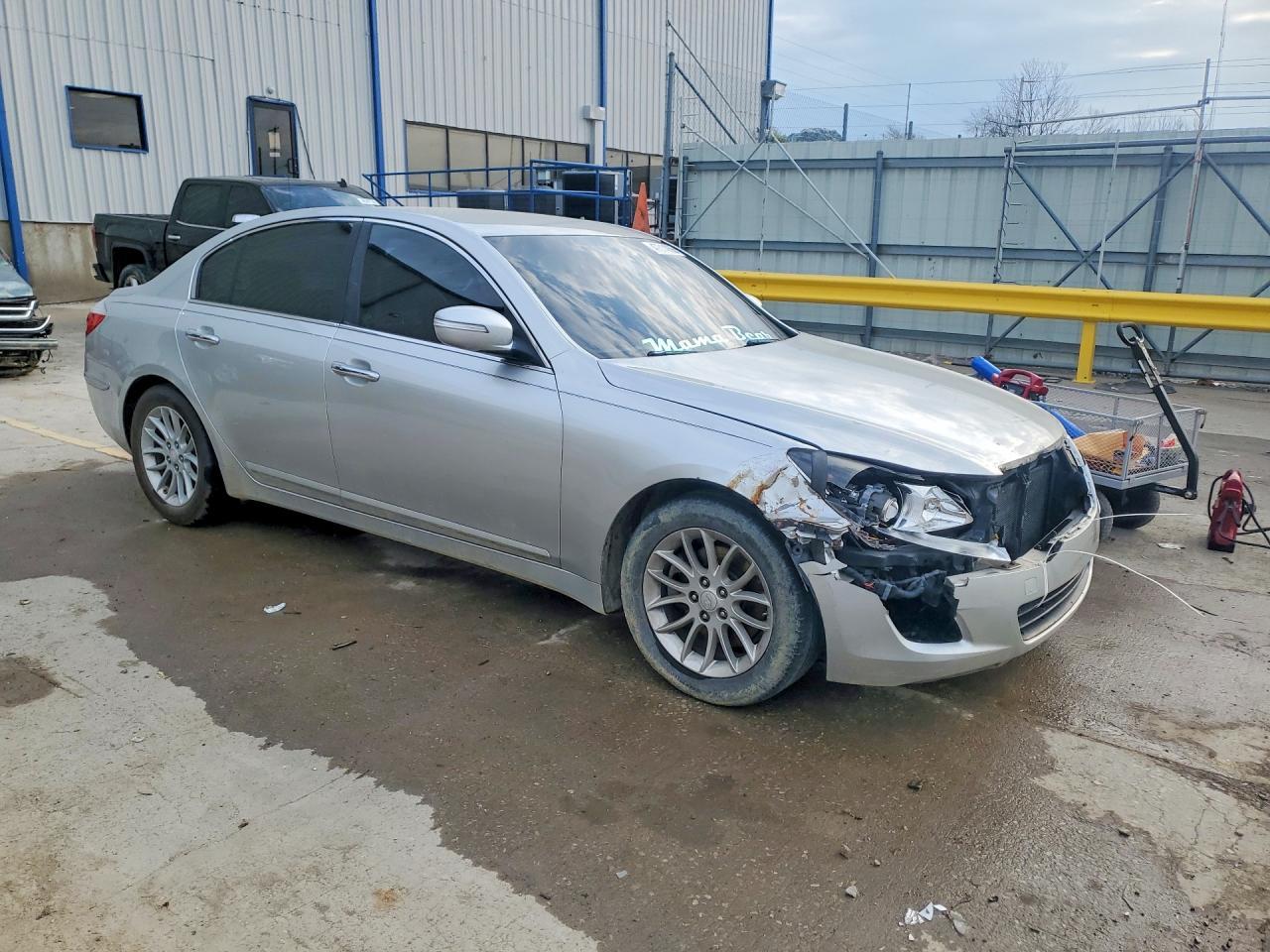 2010 Hyundai Genesis 3.8L V6 - Фото 4