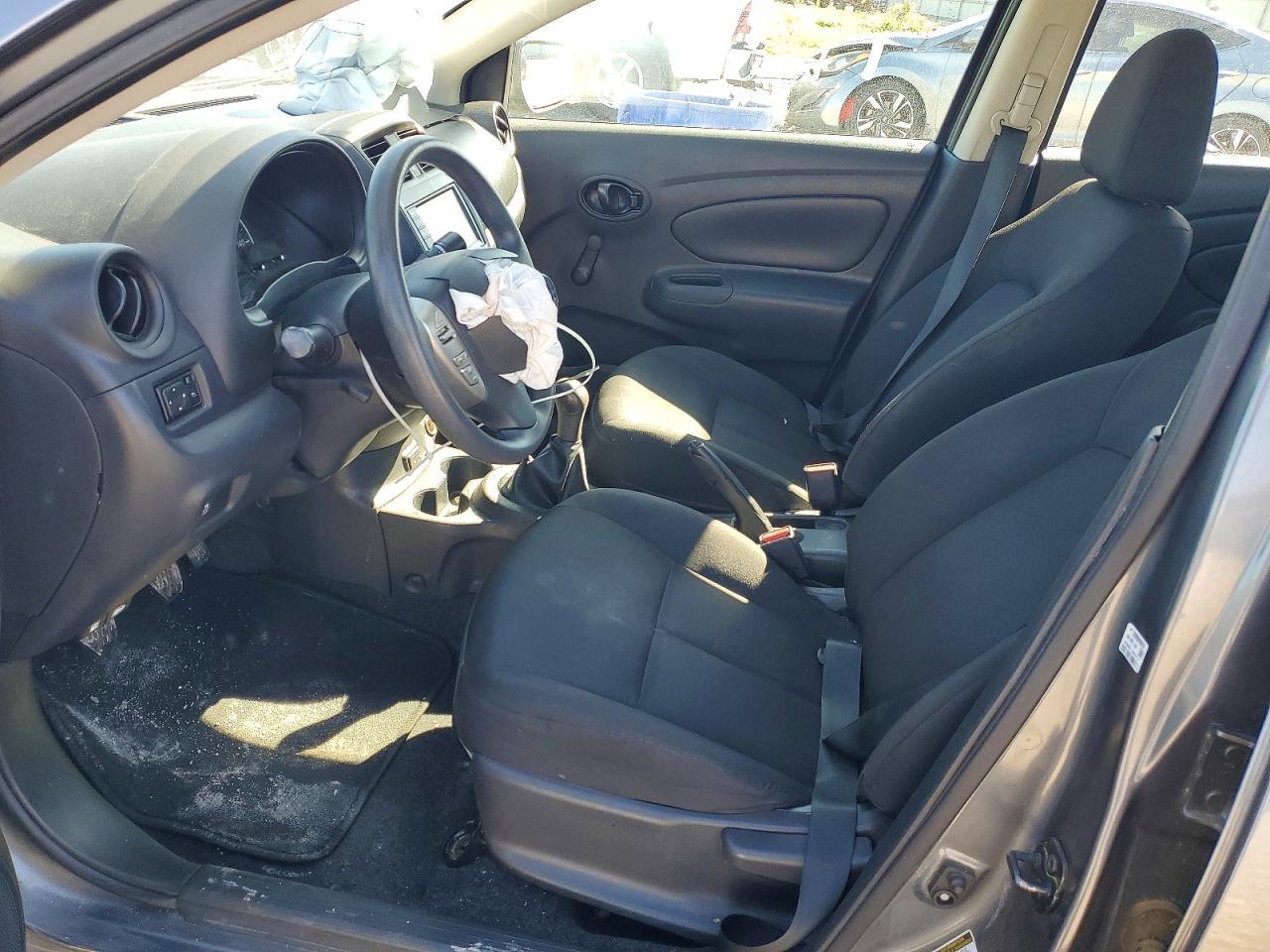 2019 Nissan Versa S - Фото 7
