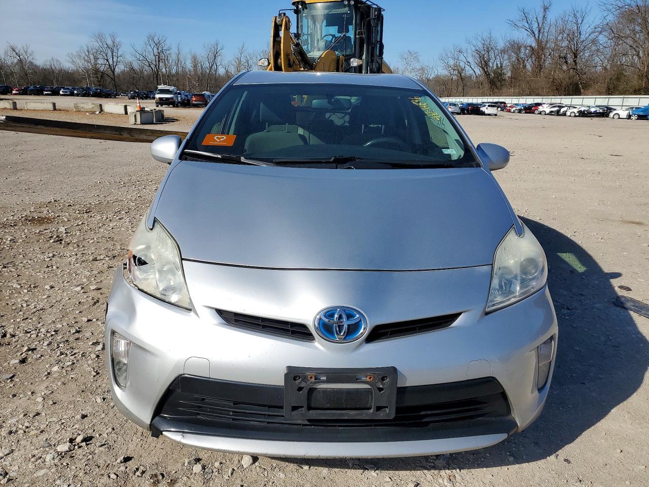 2013 Toyota Prius Two - Image 5