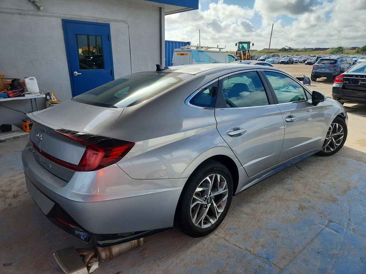 2020 Hyundai Sonata Sel - Image 3