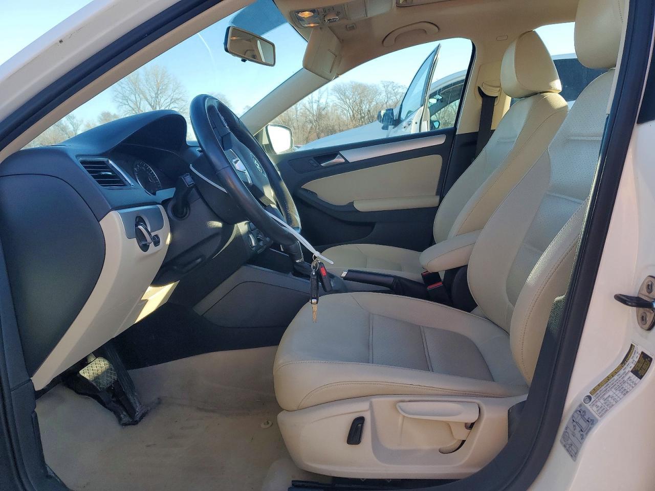 2013 Volkswagen Jetta Se - Image 7
