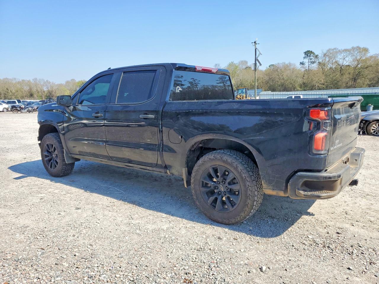 2024 Chevrolet Silverado C1500 Custom - Image 2