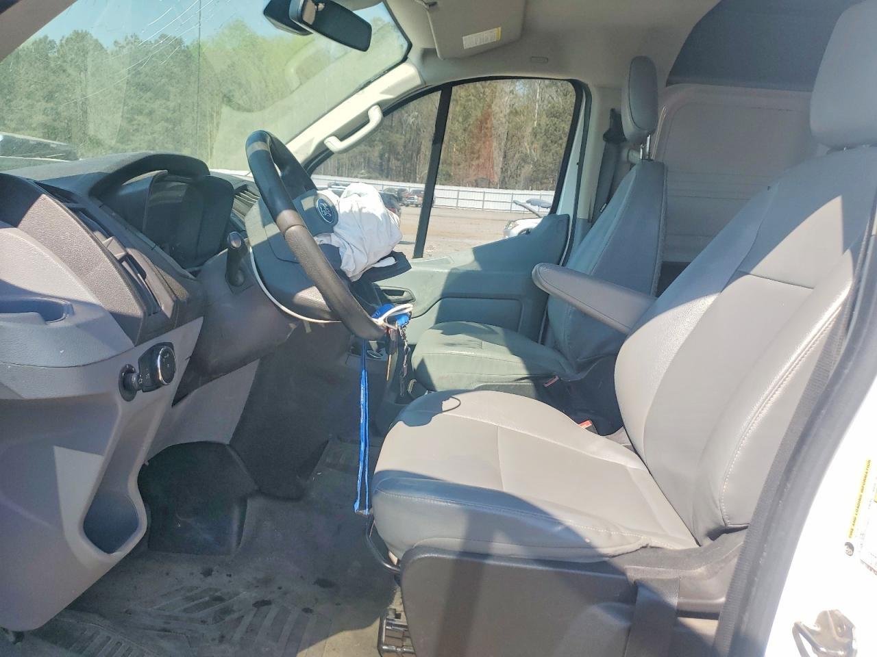 2017 Ford Transit T- - Delivery Van - Image 7