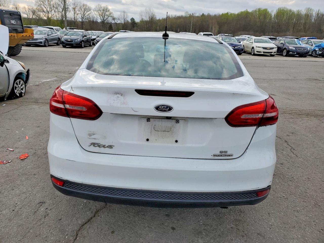 2016 Ford Focus Se - Image 6