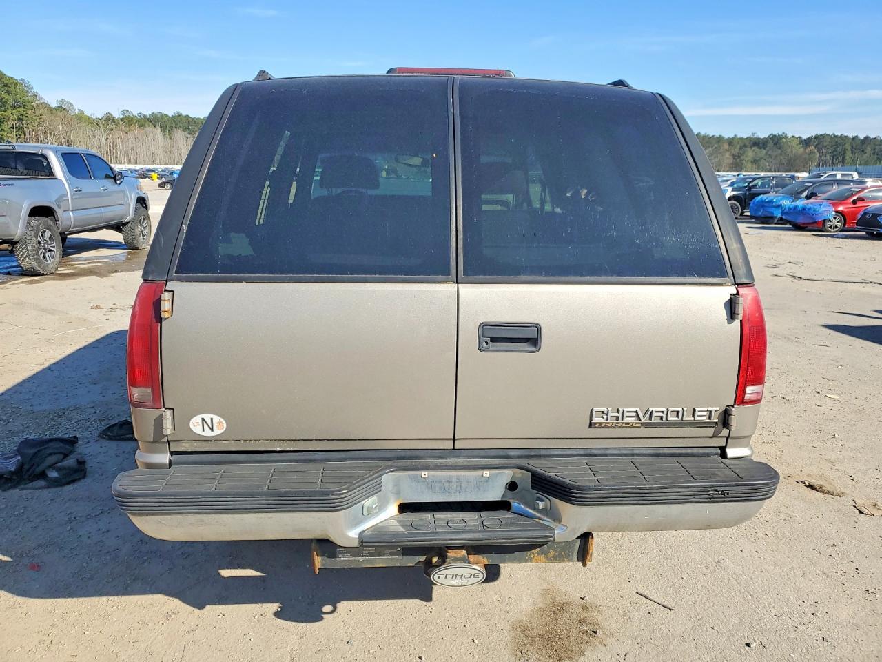 1999 Chevrolet Tahoe K1500 - Фото 6