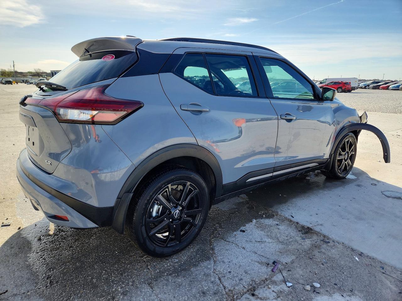 2024 Nissan Kicks Sr - Фото 3