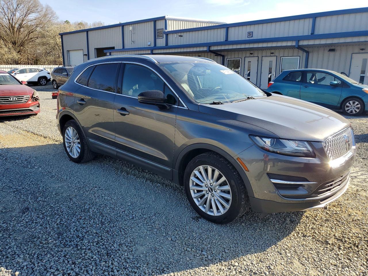 2019 Lincoln Mkc - Фото 4
