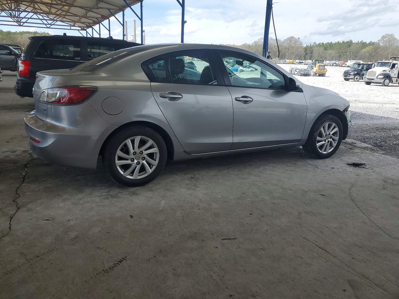 2012 Mazda 3 I - Фото 3