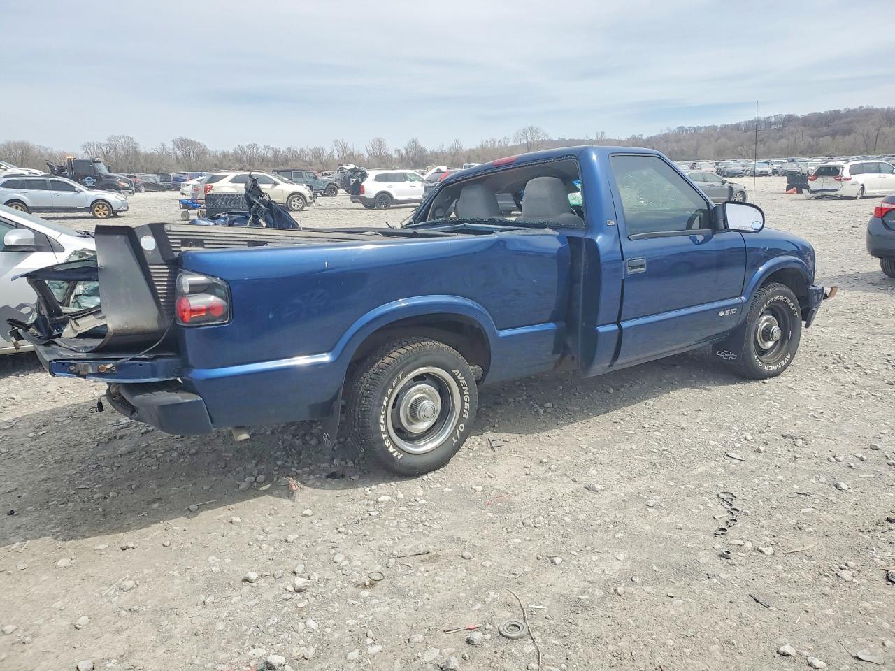 2000 Chevrolet S Truck S10 - Фото 3