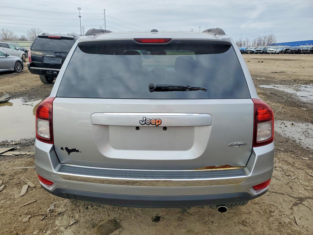 2016 Jeep Compass Latitude - Image 6
