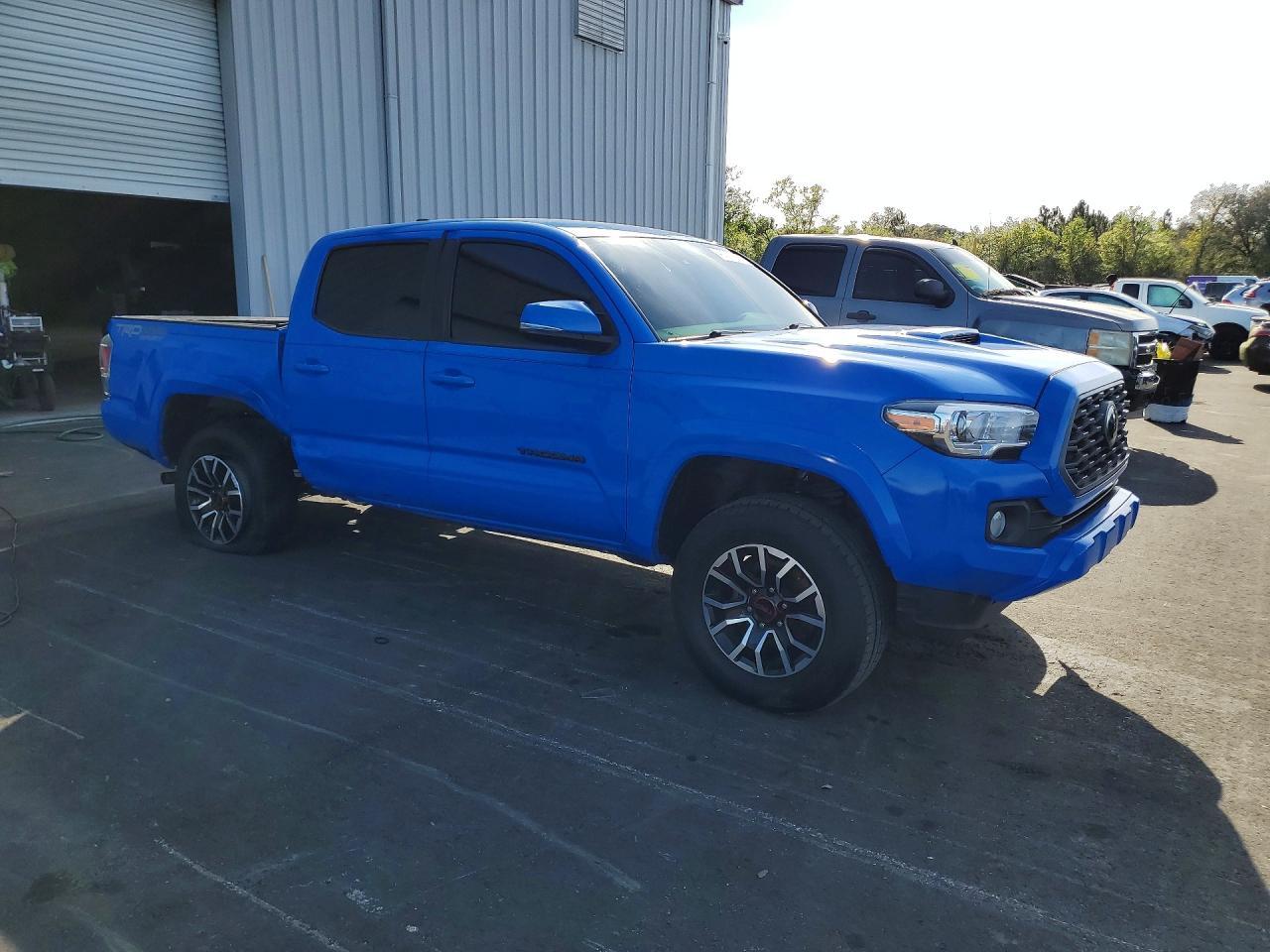 2021 Toyota Tacoma Trd Sport - Image 4