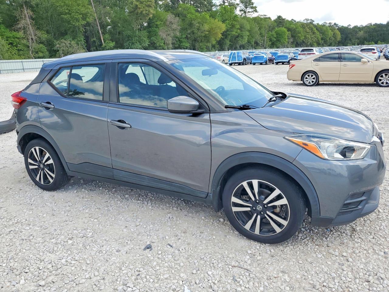 2019 Nissan Kicks Sv - Image 4