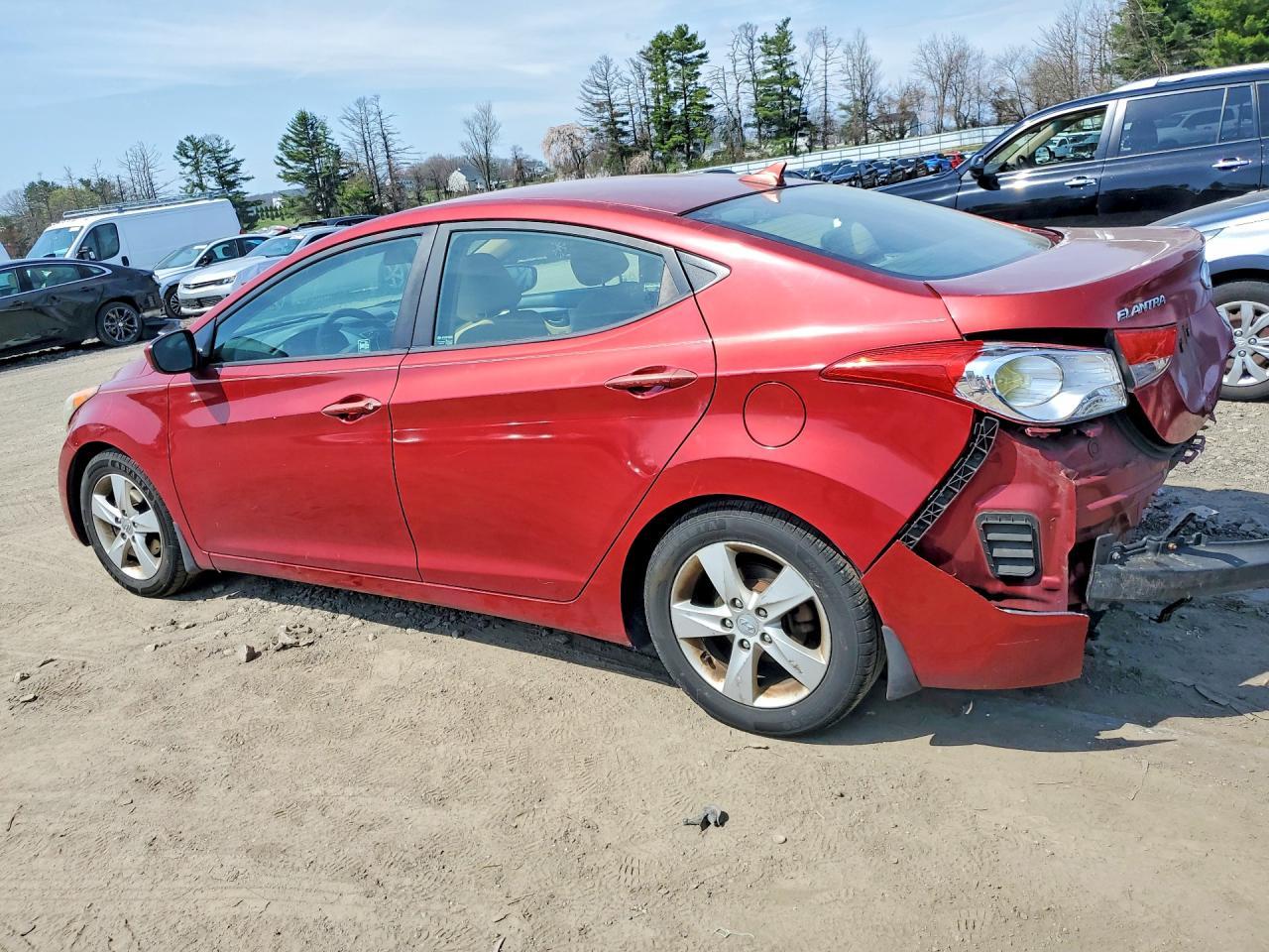 2013 Hyundai Elantra Gls - Фото 2
